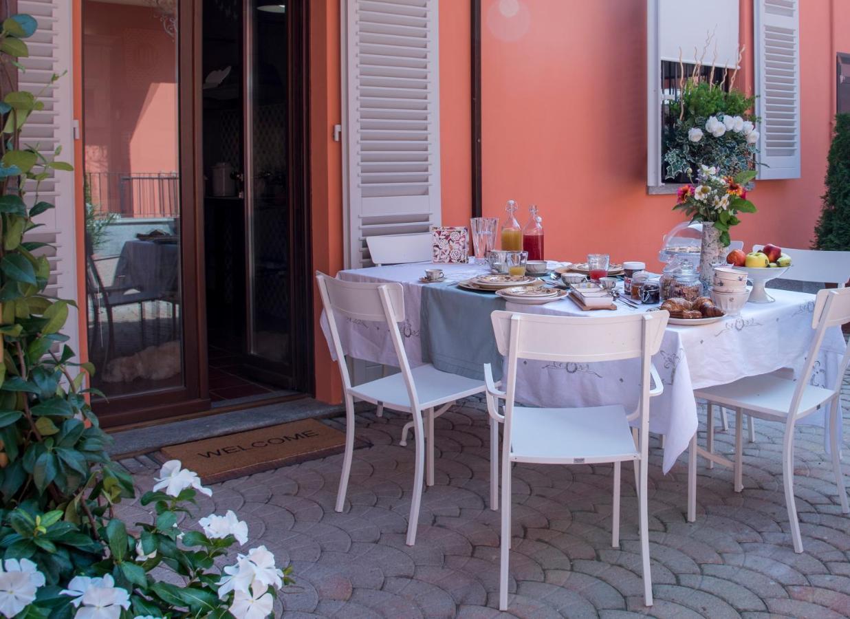 Appartamento Vacanze / Holiday Flat Farfalle&Rossobarbera Montegrosso d'Asti Екстер'єр фото