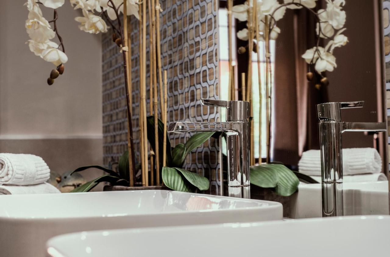 Appartamento Vacanze / Holiday Flat Farfalle&Rossobarbera Montegrosso d'Asti Екстер'єр фото